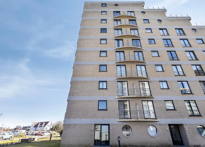 Cosy Calmeyn Apartment De Panne